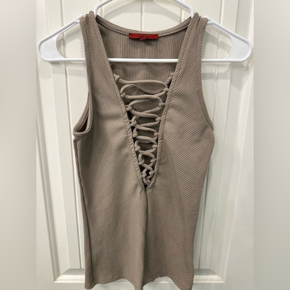 This item is no longer available - Picture 7 of 8